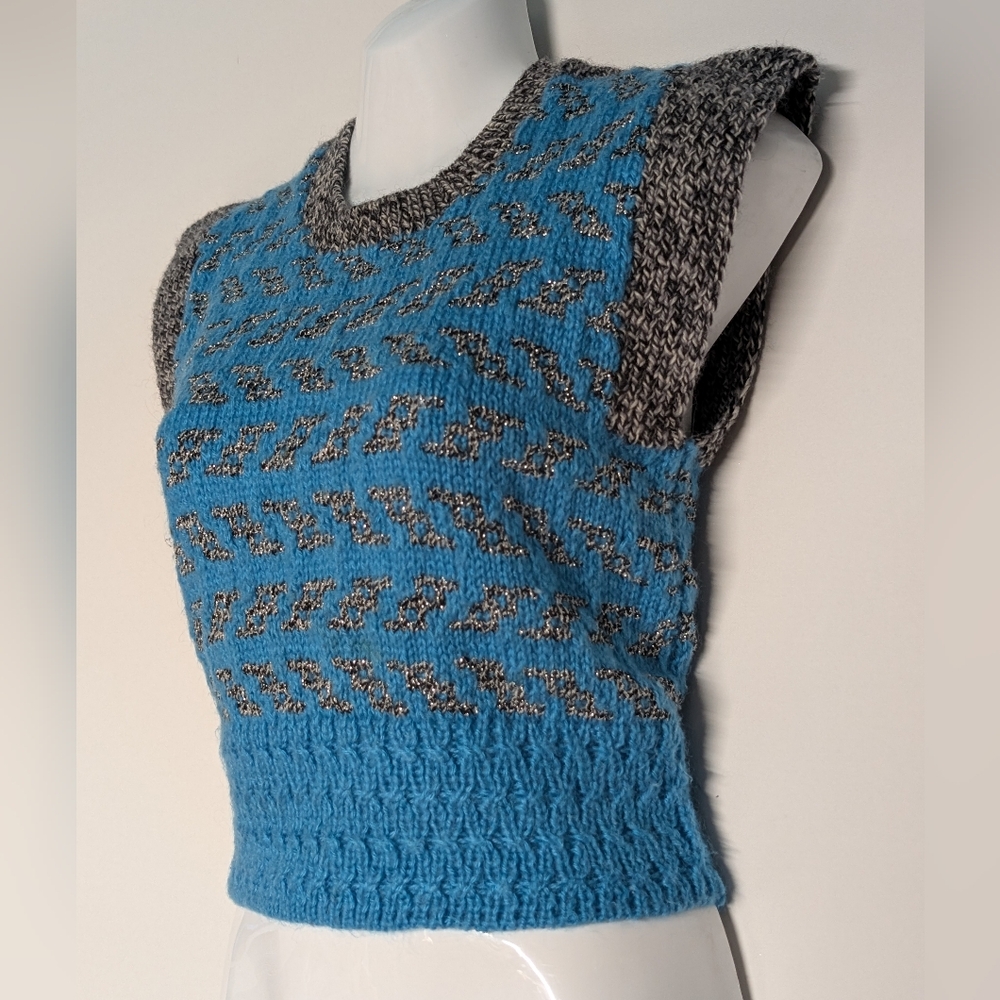 Handmade Knit Sleeveless Sweater Vest Blue Silver Print 80s One Of A Kind